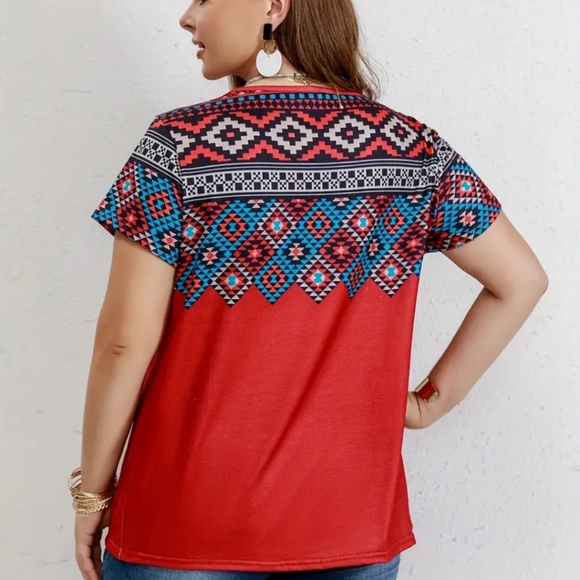 NWOT Aztec Print Tee - Picture 2 of 3